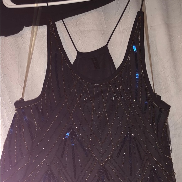 Beautiful party dress - Picture 2 of 5